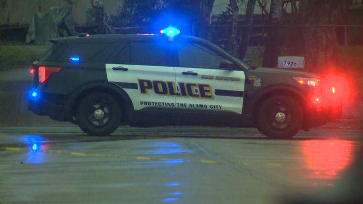 Police searching for driver who hit, killed man in marked crosswalk on San Antonio’s southeast side — KENS 5 (San Antonio)