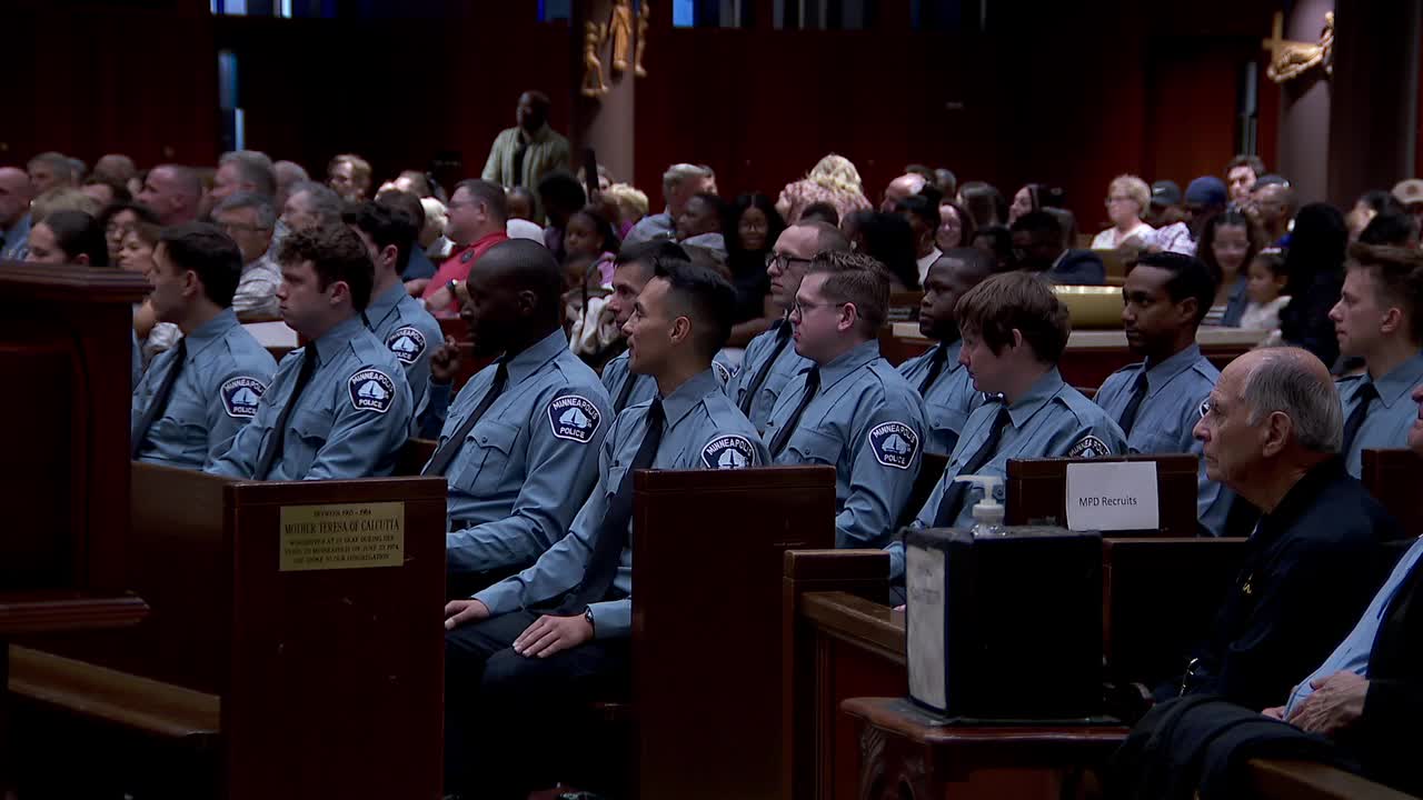 Minneapolis Police Department graduates 30 new recruits in one of its largest classes in years — FOX 9 News — Gopher